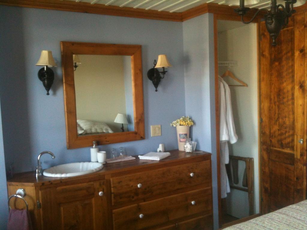 Auberge Du Maitre Forgeron Beaupré Kamer foto