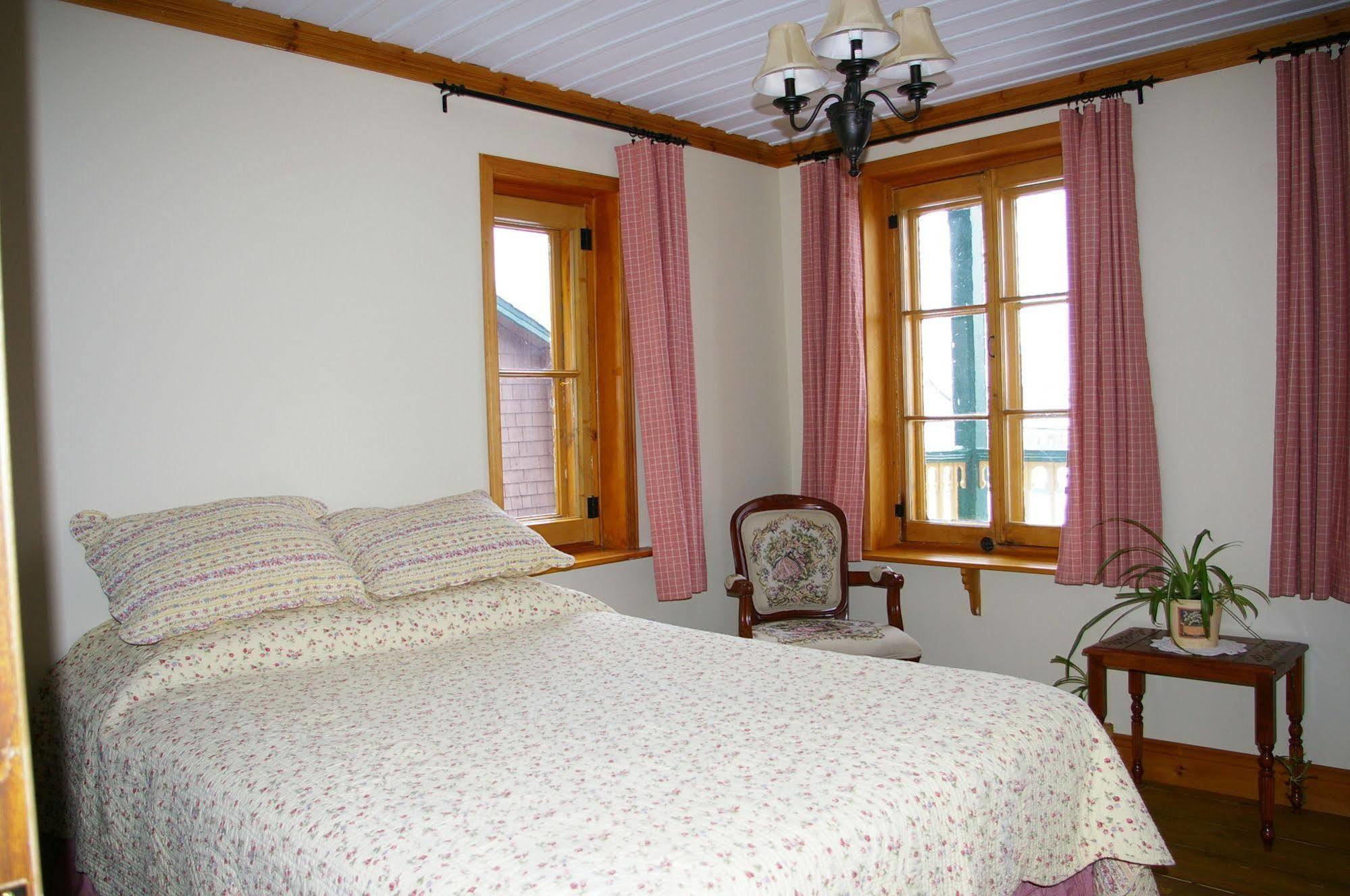 Auberge Du Maitre Forgeron Beaupré Buitenkant foto