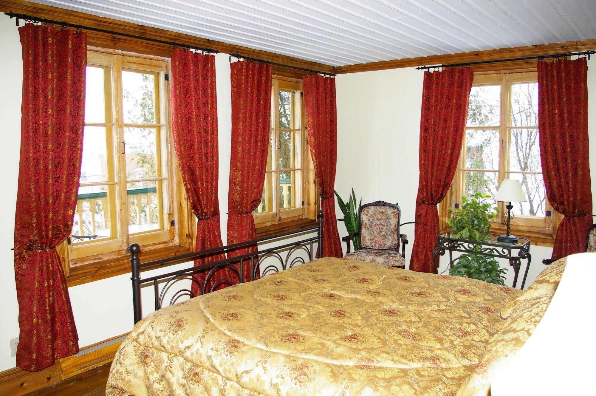 Auberge Du Maitre Forgeron Beaupré Buitenkant foto